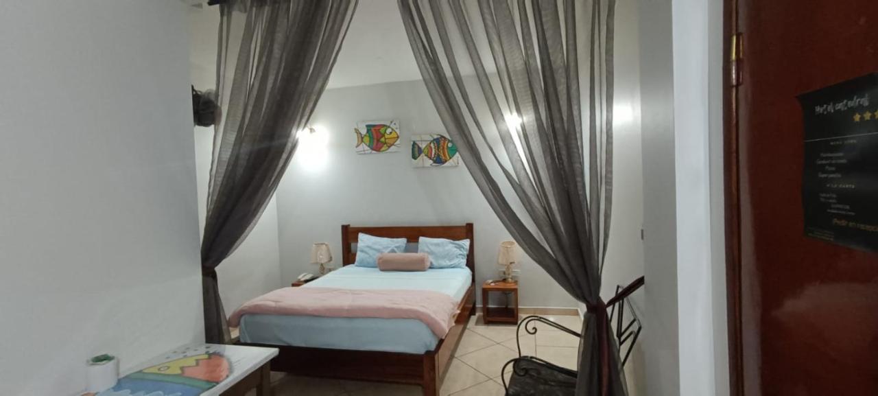 Hotel Catedral Сиудад дел Есте Екстериор снимка