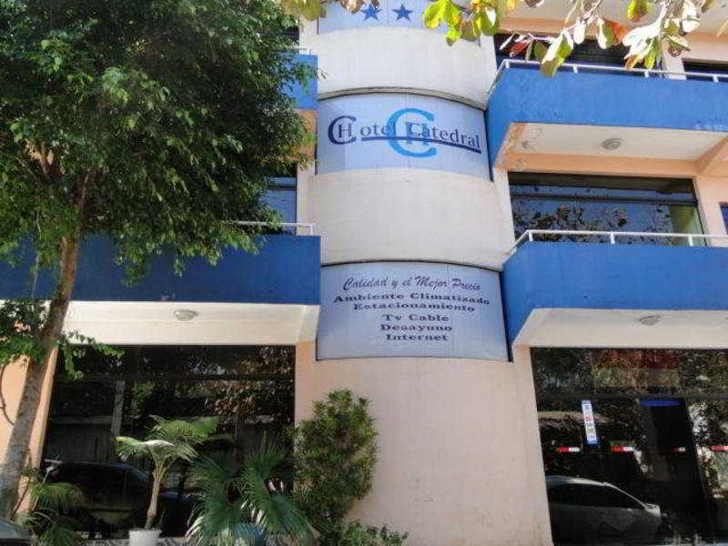 Hotel Catedral Сиудад дел Есте Екстериор снимка